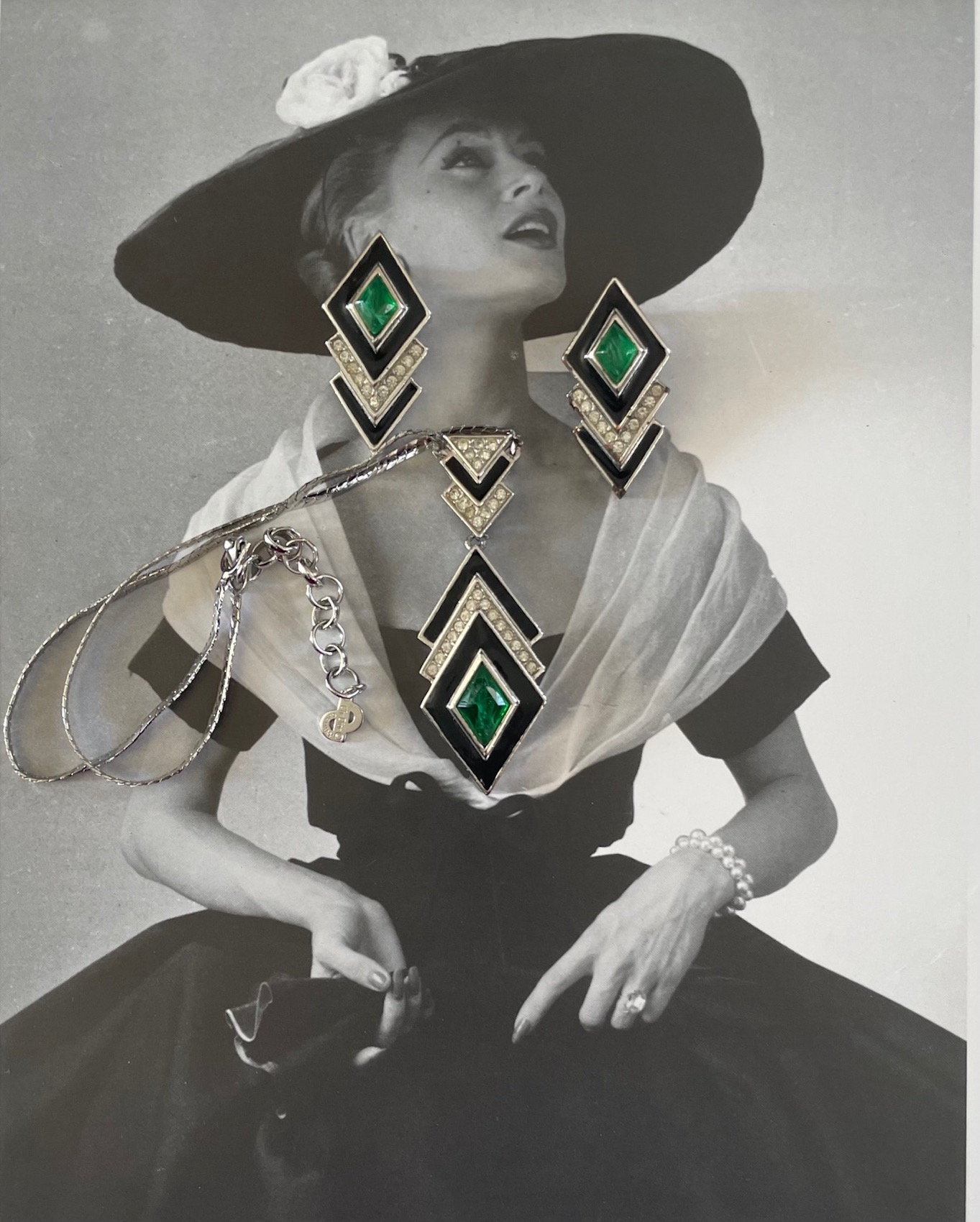 christian dior vintage art deco green cabochon crystal necklace and earrings set c.1980s