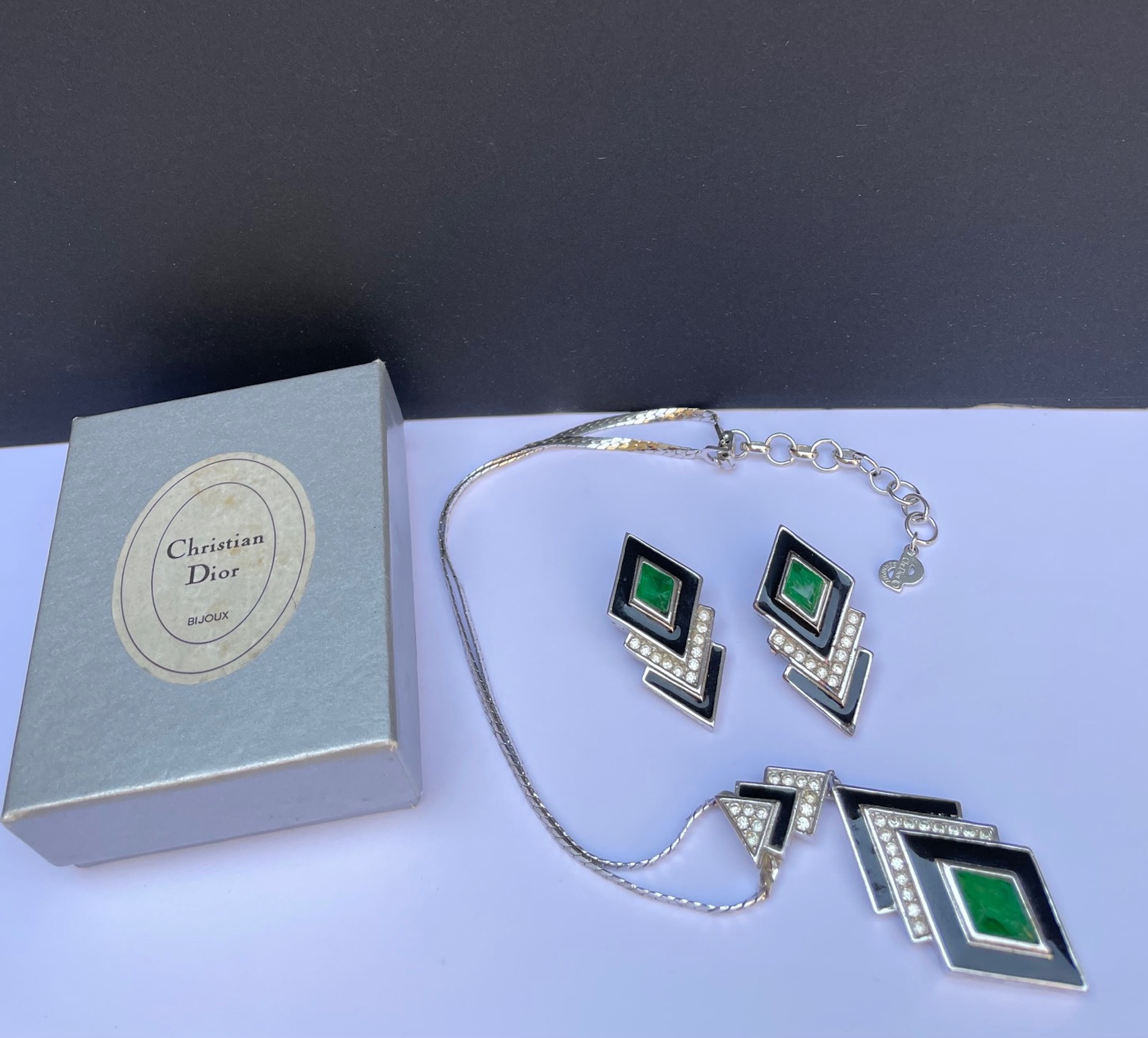 christian dior vintage art deco green cabochon crystal necklace and earrings set c.1980s