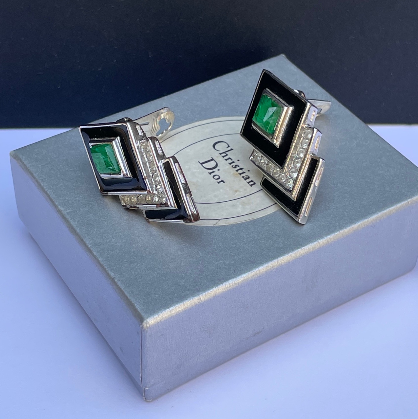 christian dior vintage art deco green cabochon crystal necklace and earrings set c.1980s